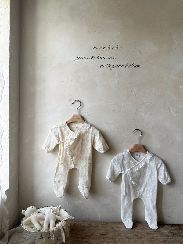 Lace Cozy Suit.(Monbebe)