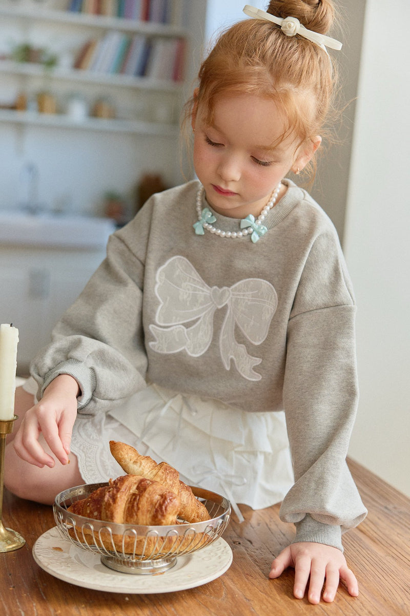 Heartping Sweatshirt.