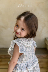 Ebony French Dress

(Khaki Flower)