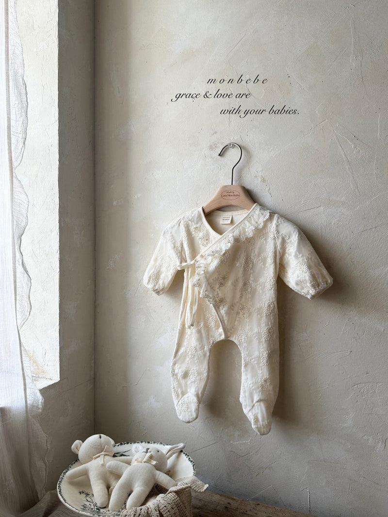 Lace Cozy Suit.(Monbebe)