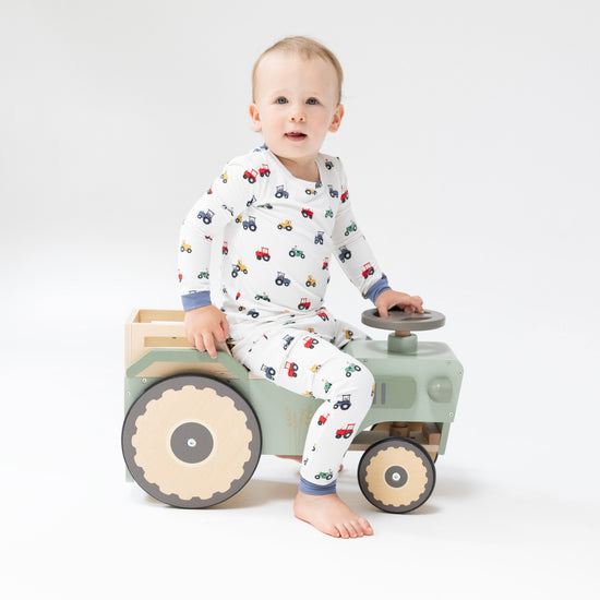 Mini Tractors
Long Sleeve Loungewear Set.
